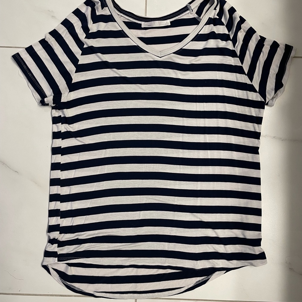 Pristine Condition Double Zero Small White & Blue… - image 2